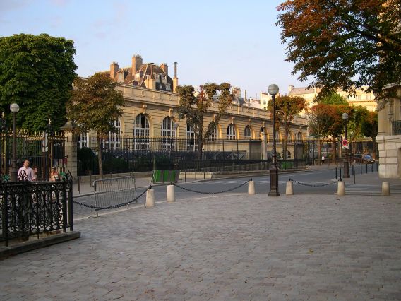  grilles du jardin du Luxembourg